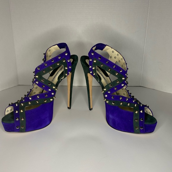 Brian Atwood Suede Purple and Green Heels. Size 39. Worn for a few shoots. - Picture 2 of 9